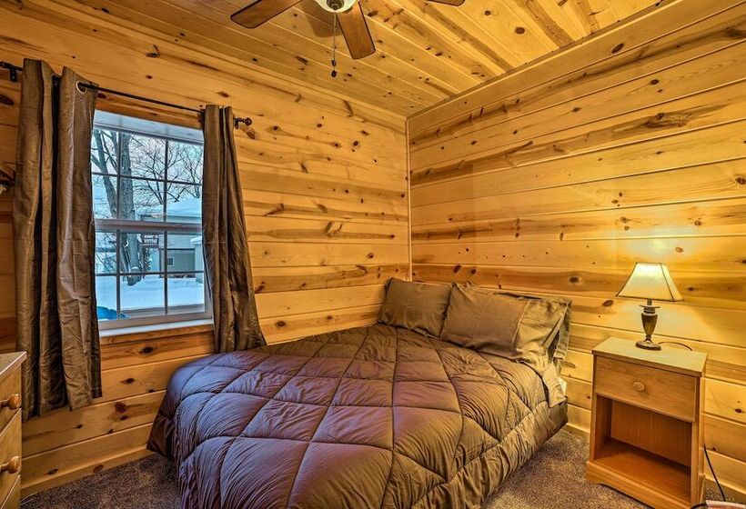 Gaylord Cottage, Walk To Lake Otsego Beaches!