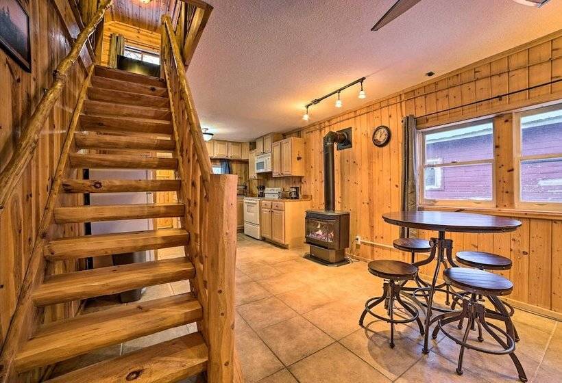 Gaylord Cottage, Walk To Lake Otsego Beaches!