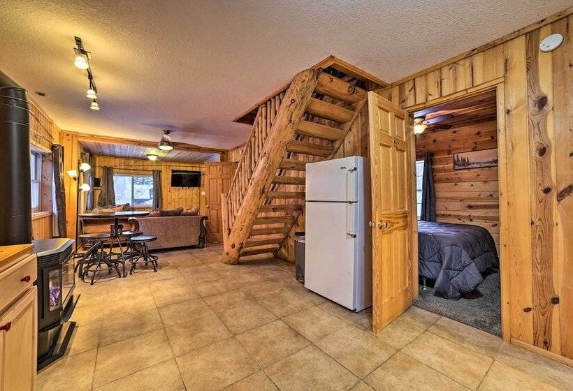 Gaylord Cottage, Walk To Lake Otsego Beaches!