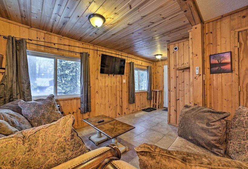 Gaylord Cottage, Walk To Lake Otsego Beaches!