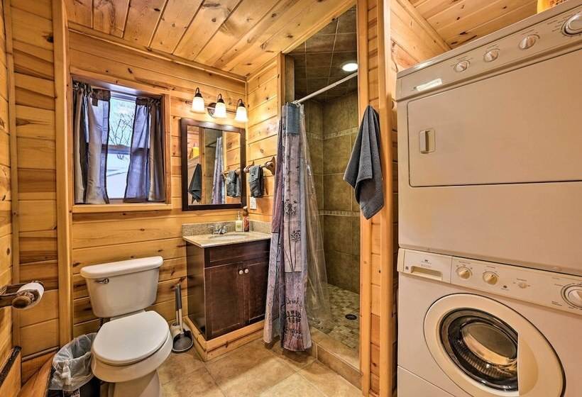 Gaylord Cottage, Walk To Lake Otsego Beaches!