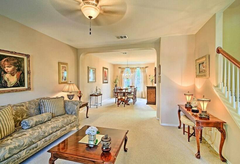 Home W/ Patio, Mins To Seaworld+lackland Afb!