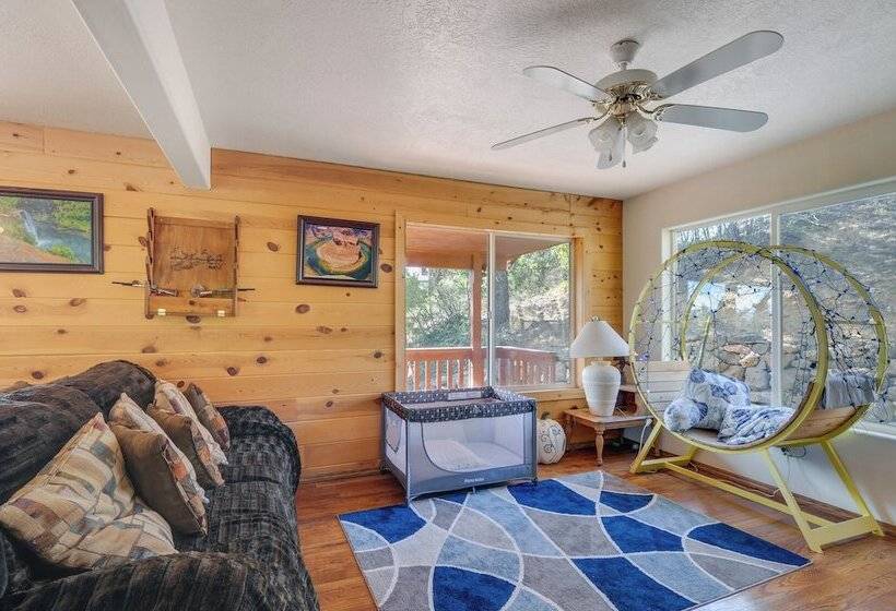 Alton Cabin W/ Deck ~ 2 Mi To Dixie Nat L Forest!