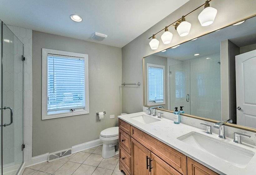 Lakefront Genoa City Home W/ Private Beach