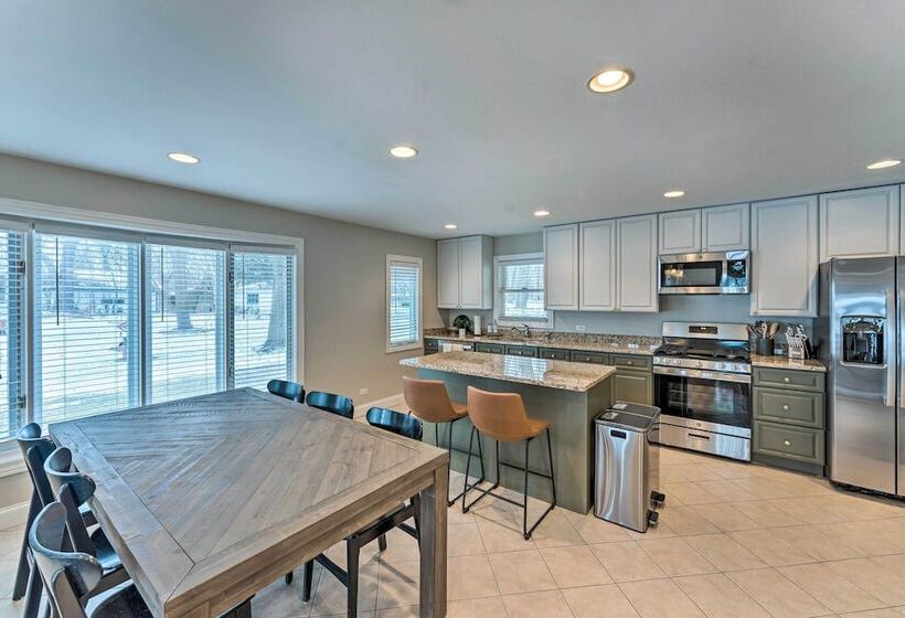 Lakefront Genoa City Home W/ Private Beach