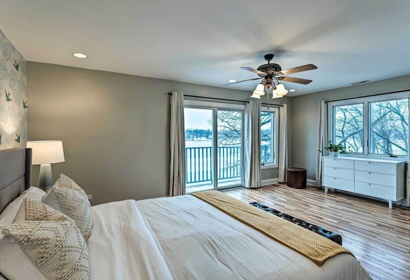 Lakefront Genoa City Home W/ Private Beach