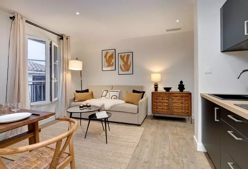 Les Appartements De Collioure