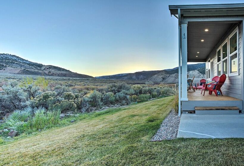 Magnificent Gypsum Retreat On The Colorado River!