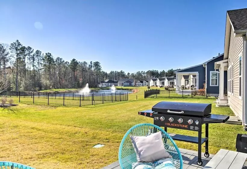 Modern Lewes Home W/ Deck, Grill + Pond View!