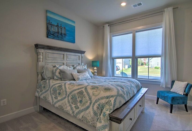 Modern Lewes Home W/ Deck, Grill + Pond View!