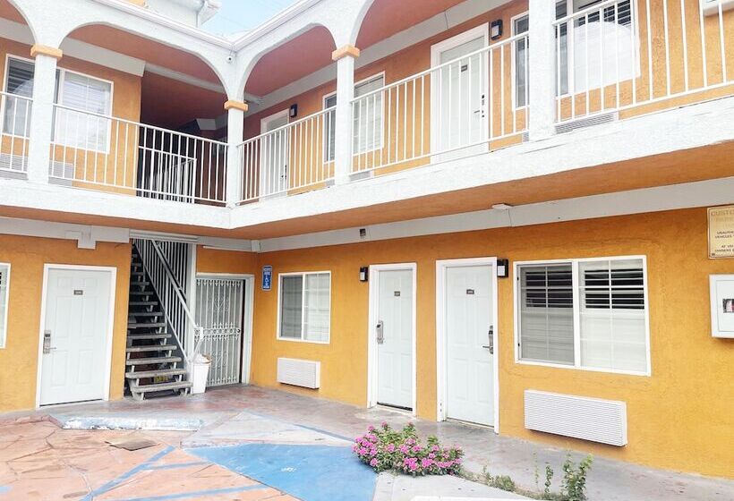 מוטל Economy Inn