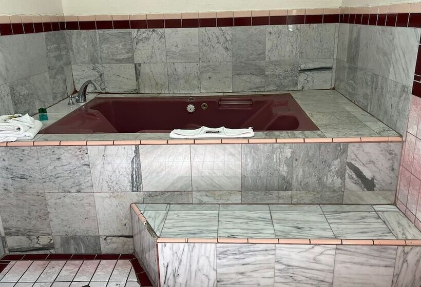 מוטל Economy Inn