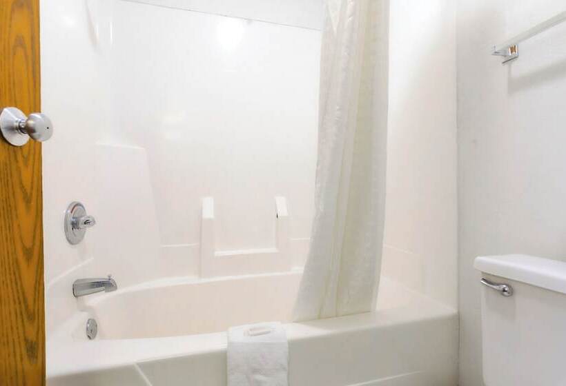 فندق على الطريق Super Sleep Inn