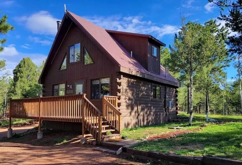 Divide Cabin In The Heart Of Colorful Colorado!
