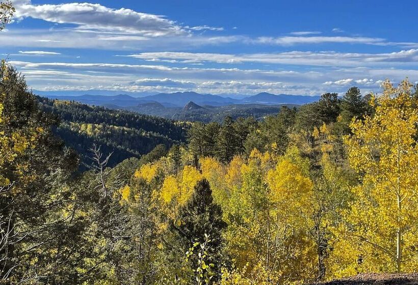 Divide Cabin In The Heart Of Colorful Colorado!