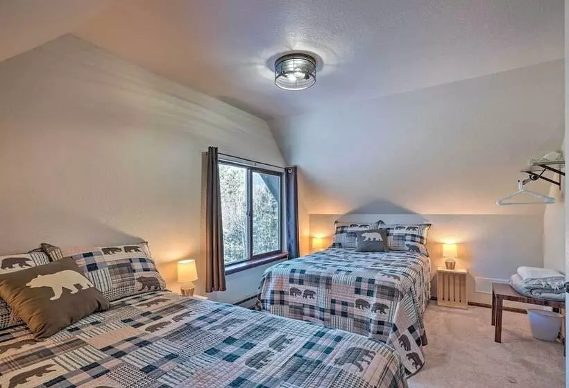 Divide Cabin In The Heart Of Colorful Colorado!