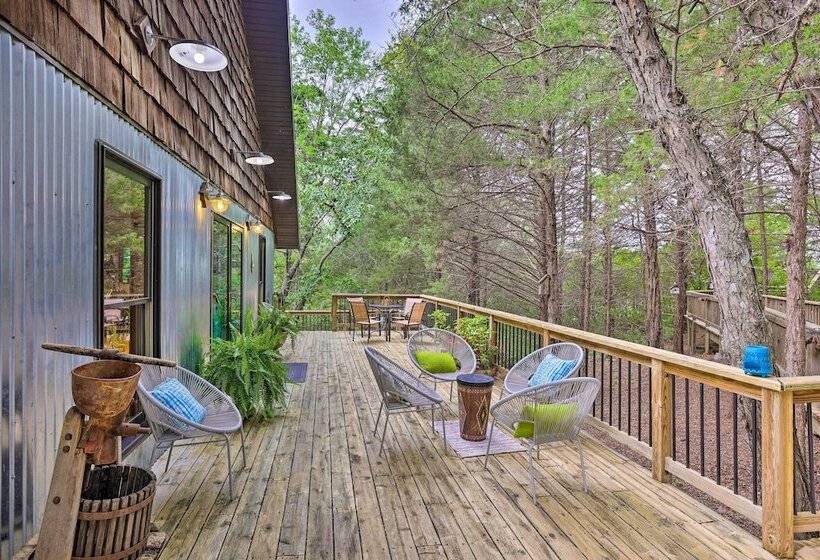 Pet Friendly Outdoor Paradise W/ Grill, Decks