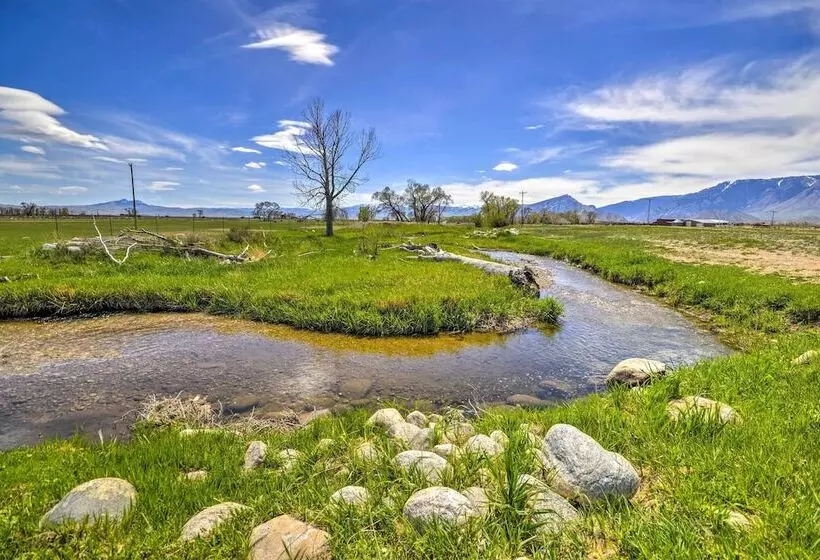 Private Powell Ranch Cabin W/ Mountain Views!