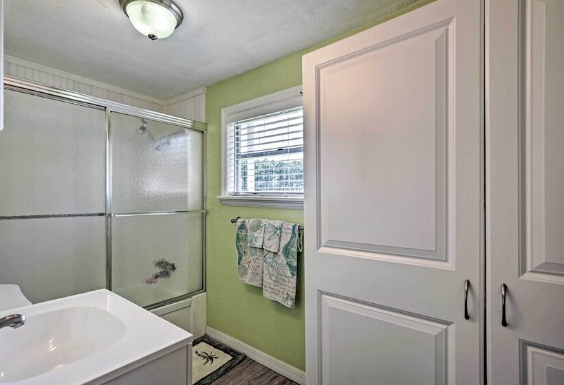 Quiet Pomona Park Rural Home Near St Johns River!