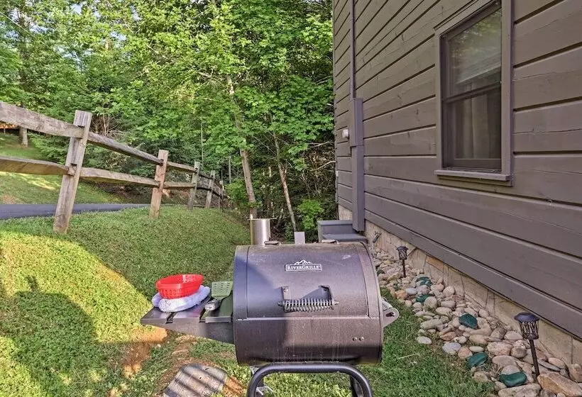 Return To Eden Cabin W/ Hot Tub: 4 Mi To Dollywood