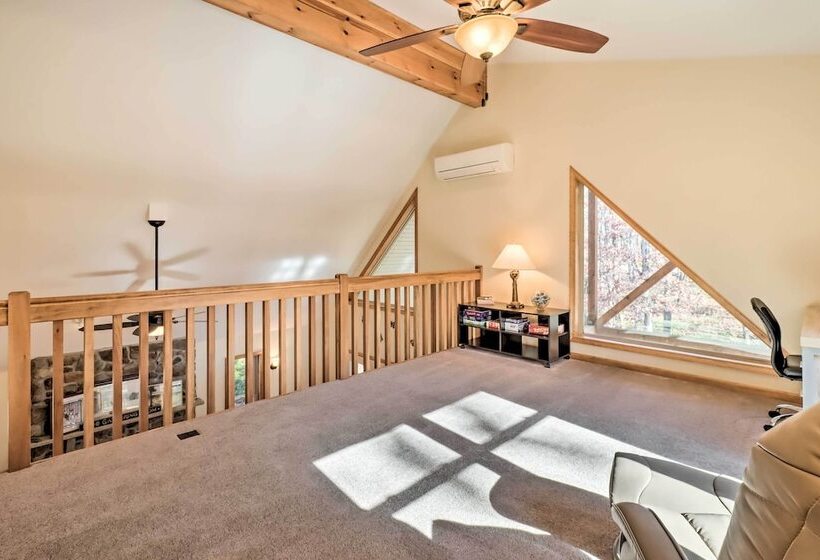 Hike, Fish & Unwind: Albrightsville Cabin!