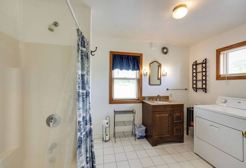 Shorefront House W/ Views, 14 Mi To Acadia Np