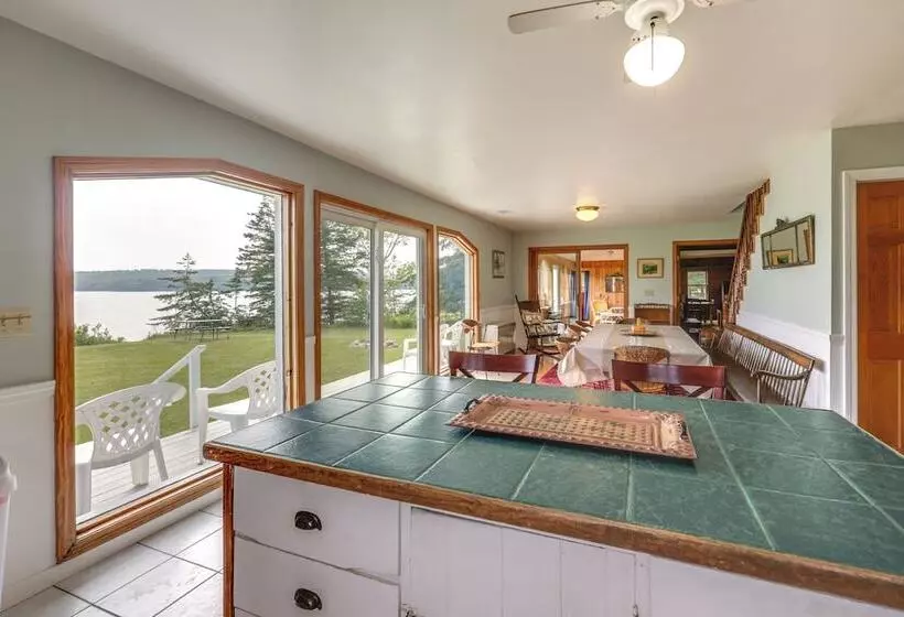 Shorefront House W/ Views, 14 Mi To Acadia Np