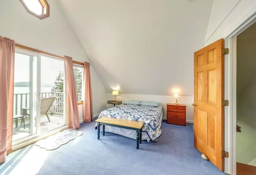Shorefront House W/ Views, 14 Mi To Acadia Np