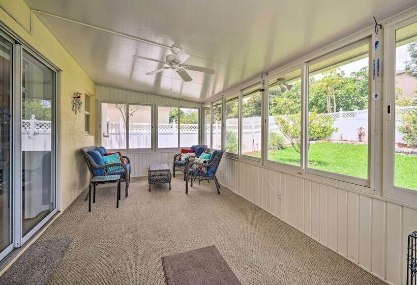 Game Room + Fenced Yard: Home Near Disney World!