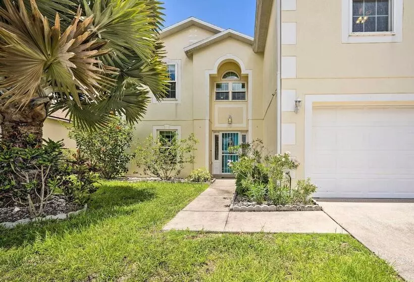 Game Room + Fenced Yard: Home Near Disney World!