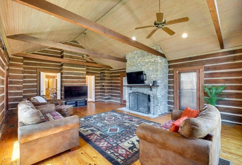 Spacious Prospect Cottage W/ Deck & Scenic Views