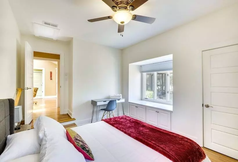 Spacious Prospect Cottage W/ Deck & Scenic Views