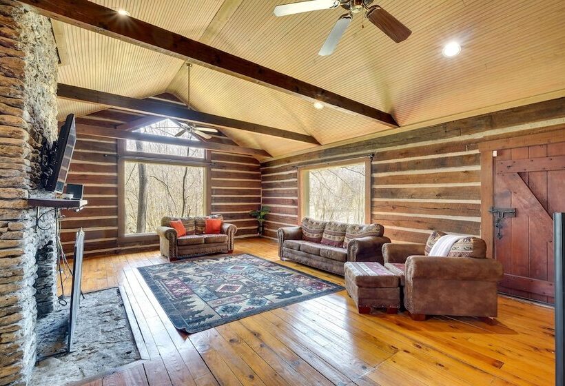 Spacious Prospect Cottage W/ Deck & Scenic Views
