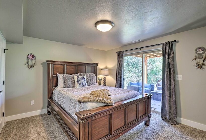 Spacious Resort Cabin In Manti La Sal Mtns!