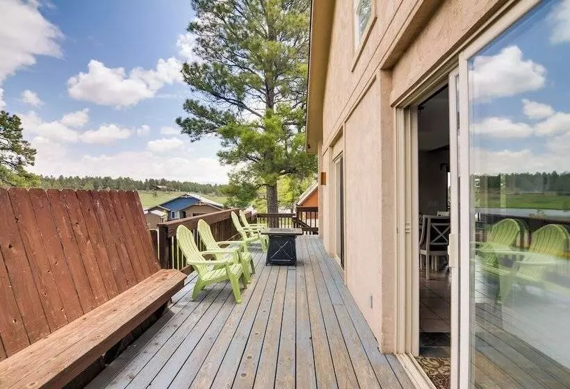 Deck & Fire Pit: Pagosa Springs Home!