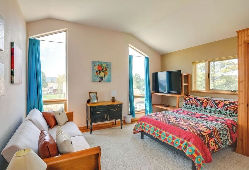 Deck & Fire Pit: Pagosa Springs Home!