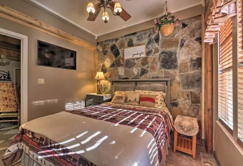 Tenn River Cabin W/ Hot Tub   10 Mi To Chattanooga