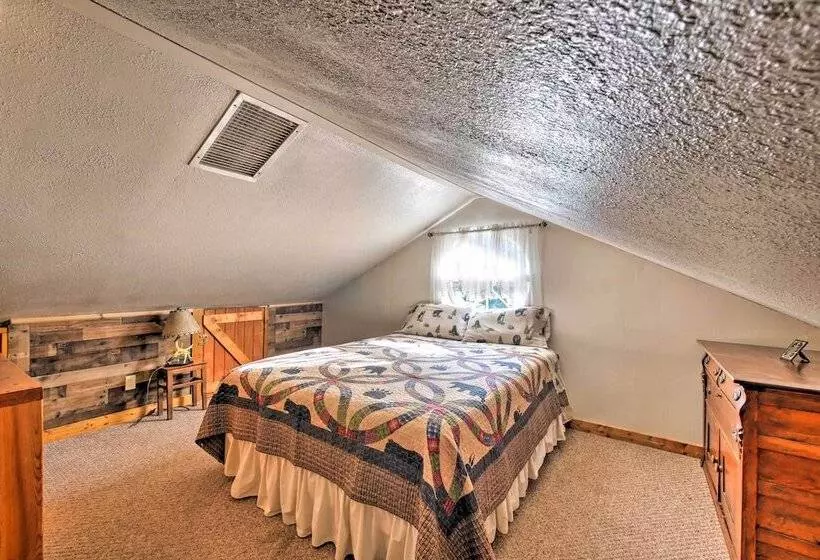 Tenn River Cabin W/ Hot Tub   10 Mi To Chattanooga