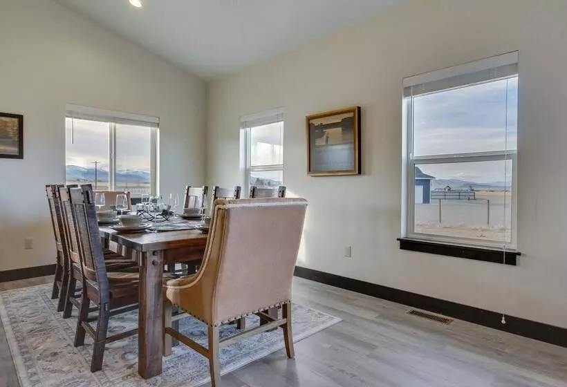 Tranquil Silverwood Estates < 1 Mile To River!