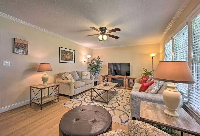 Unique, All Encompassing Family Farmstead!