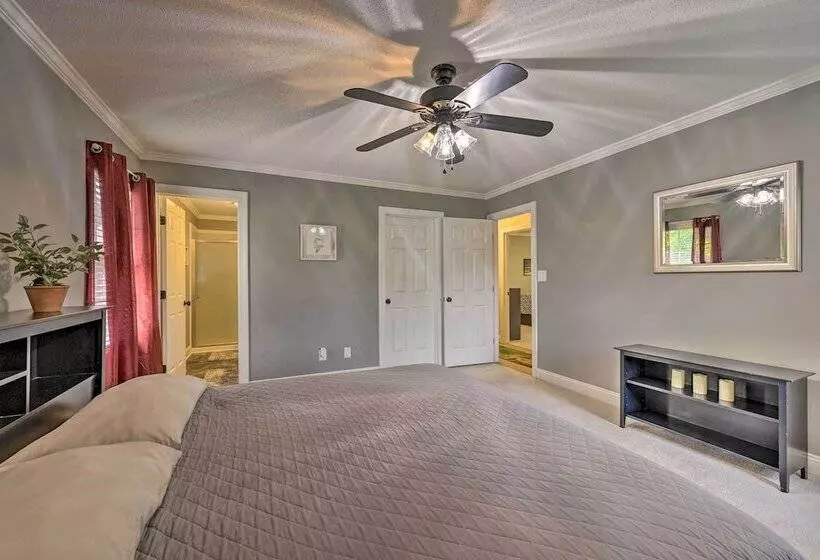 Unique, All Encompassing Family Farmstead!