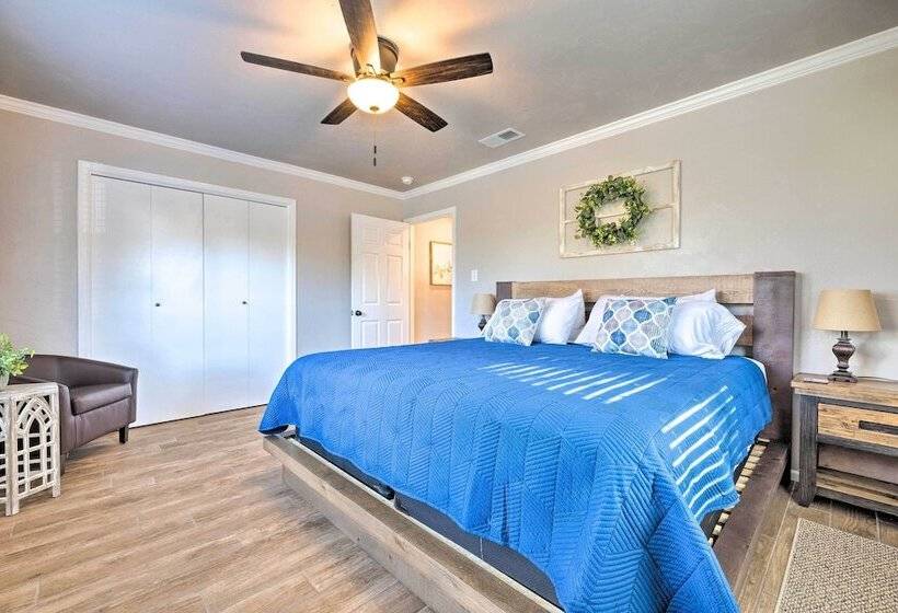 Updated Blue Door Haus ~ 1 Mi To Main St!