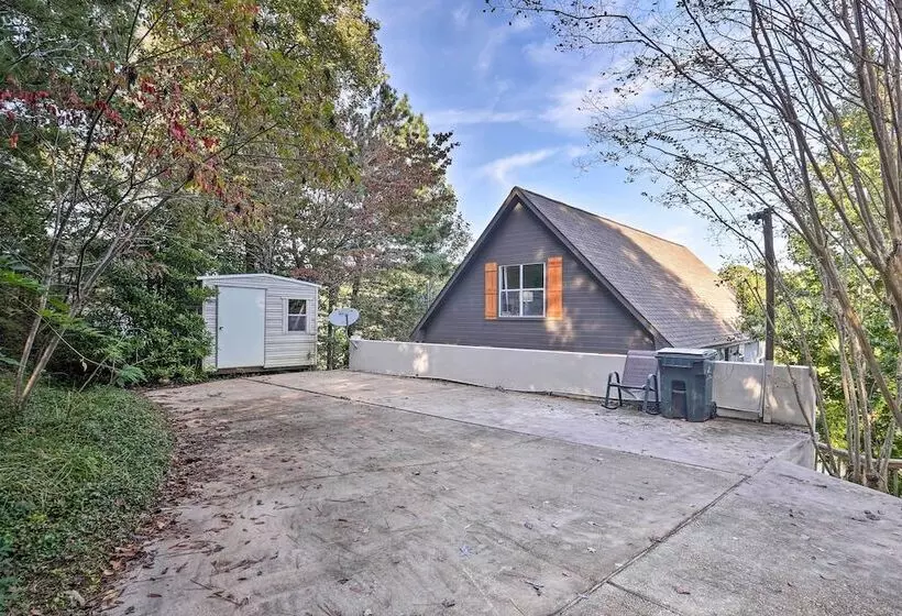 Waterfront Lake Martin Home W/ Private Dock & View