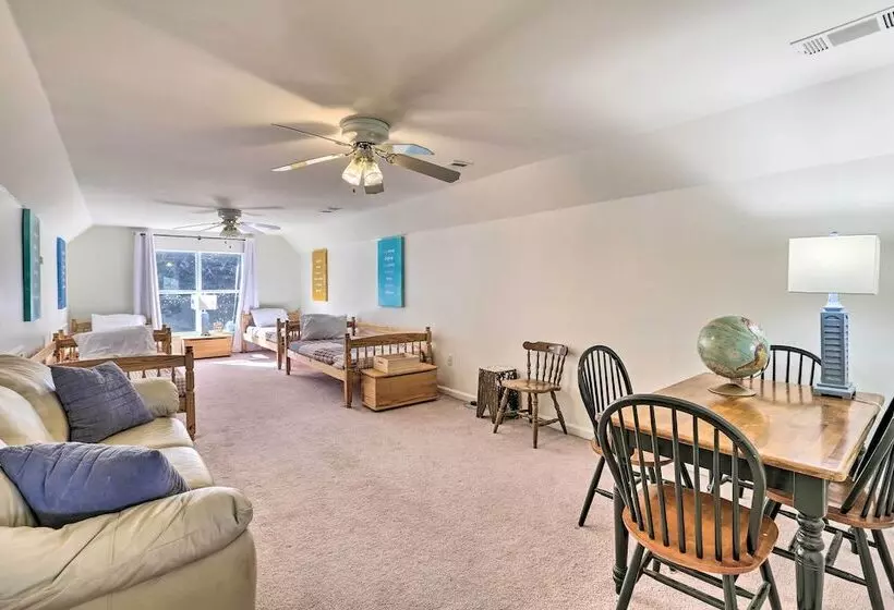 Waterfront Lake Martin Home W/ Private Dock & View