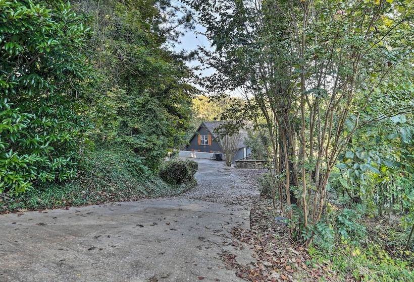 Waterfront Lake Martin Home W/ Private Dock & View