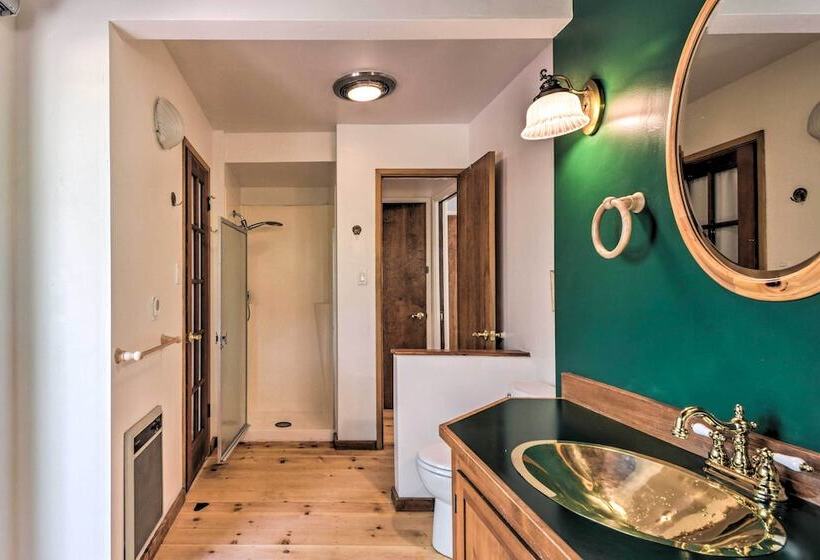 Welcoming Mi Wuk Cabin Retreat Near Hiking!