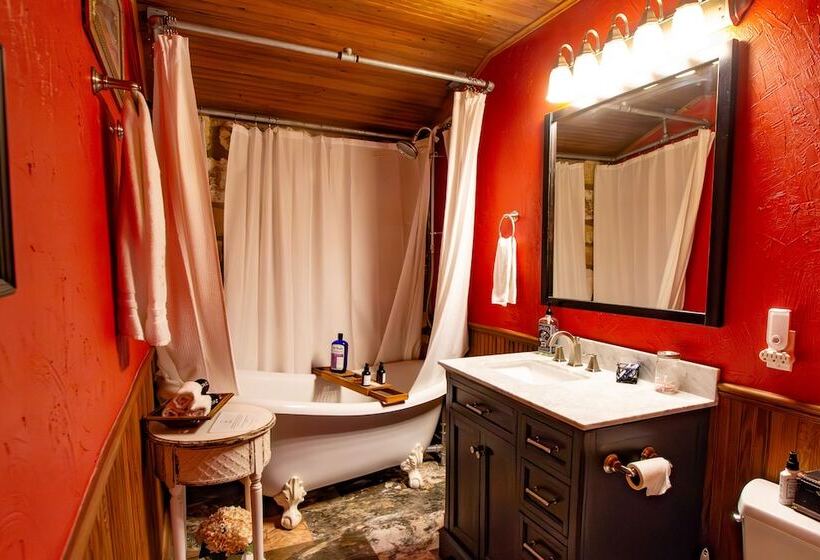 צימר A Barn At The Quarry