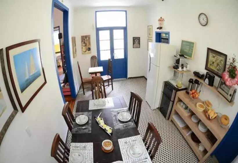 Brasileranza Hostel
