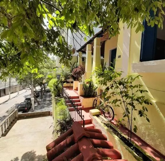 Brasileranza Hostel