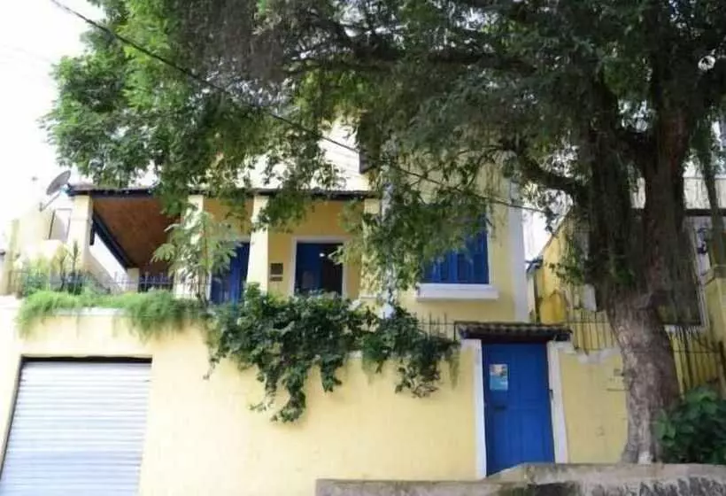 Brasileranza Hostel